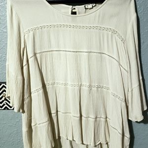 Creme lightweight women's xl blouse.